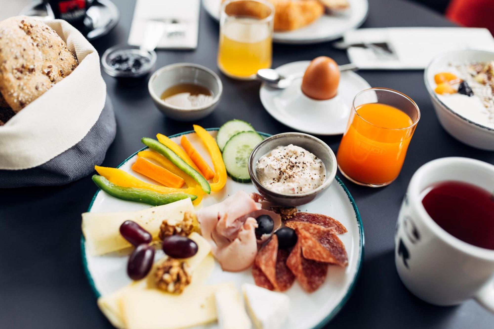 Harry'S Home Villach Hotel & Apartments Екстер'єр фото
