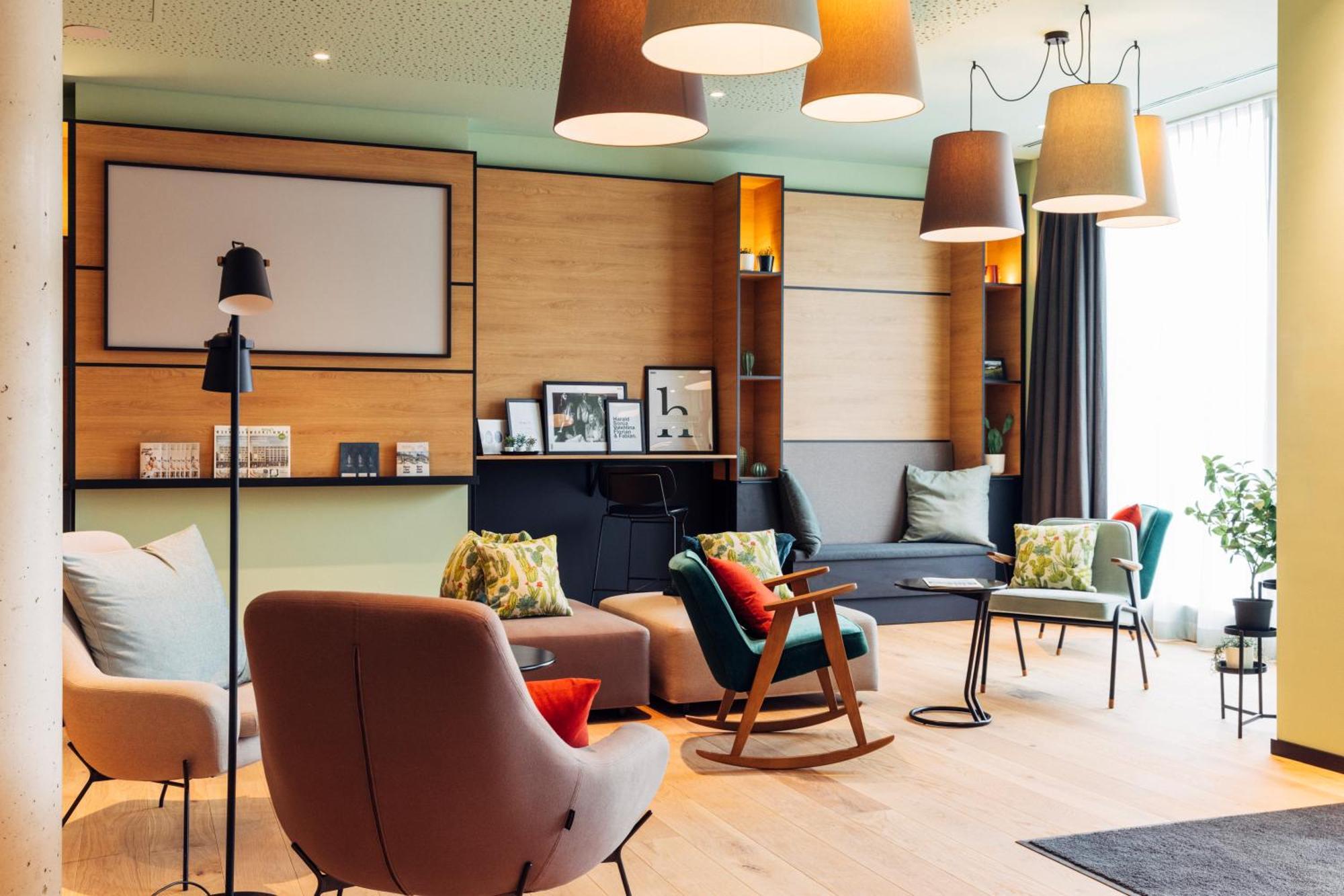 Harry'S Home Villach Hotel & Apartments Екстер'єр фото