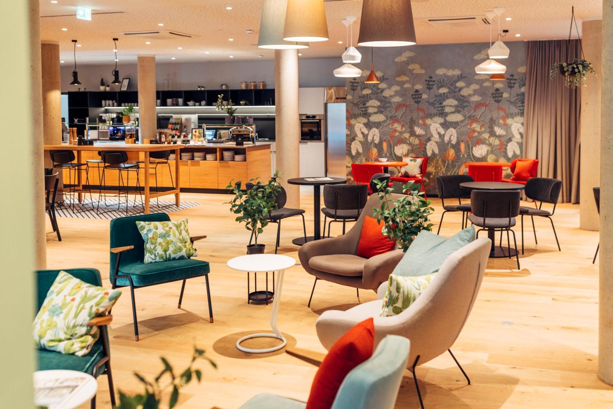 Harry'S Home Villach Hotel & Apartments Екстер'єр фото