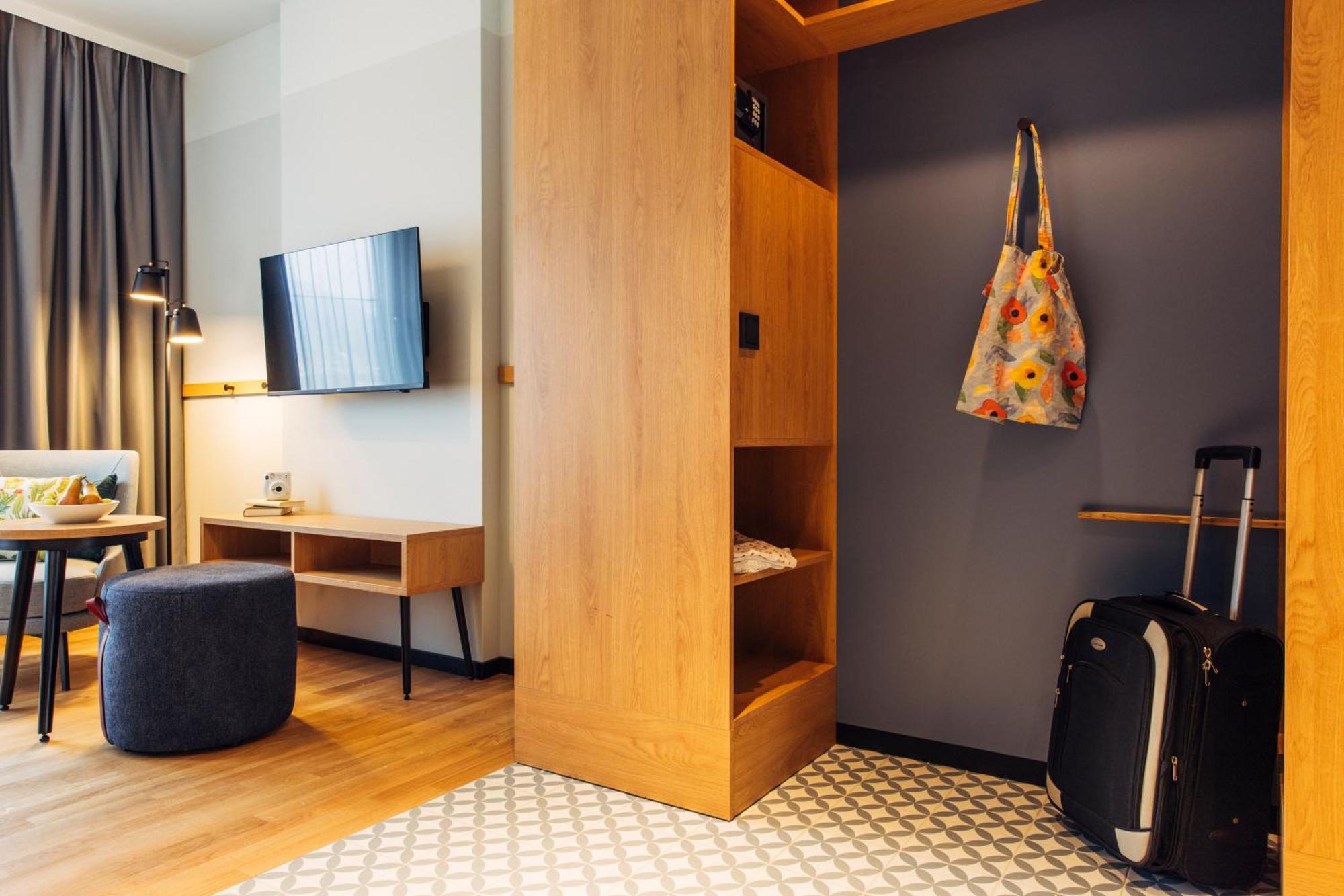 Harry'S Home Villach Hotel & Apartments Екстер'єр фото