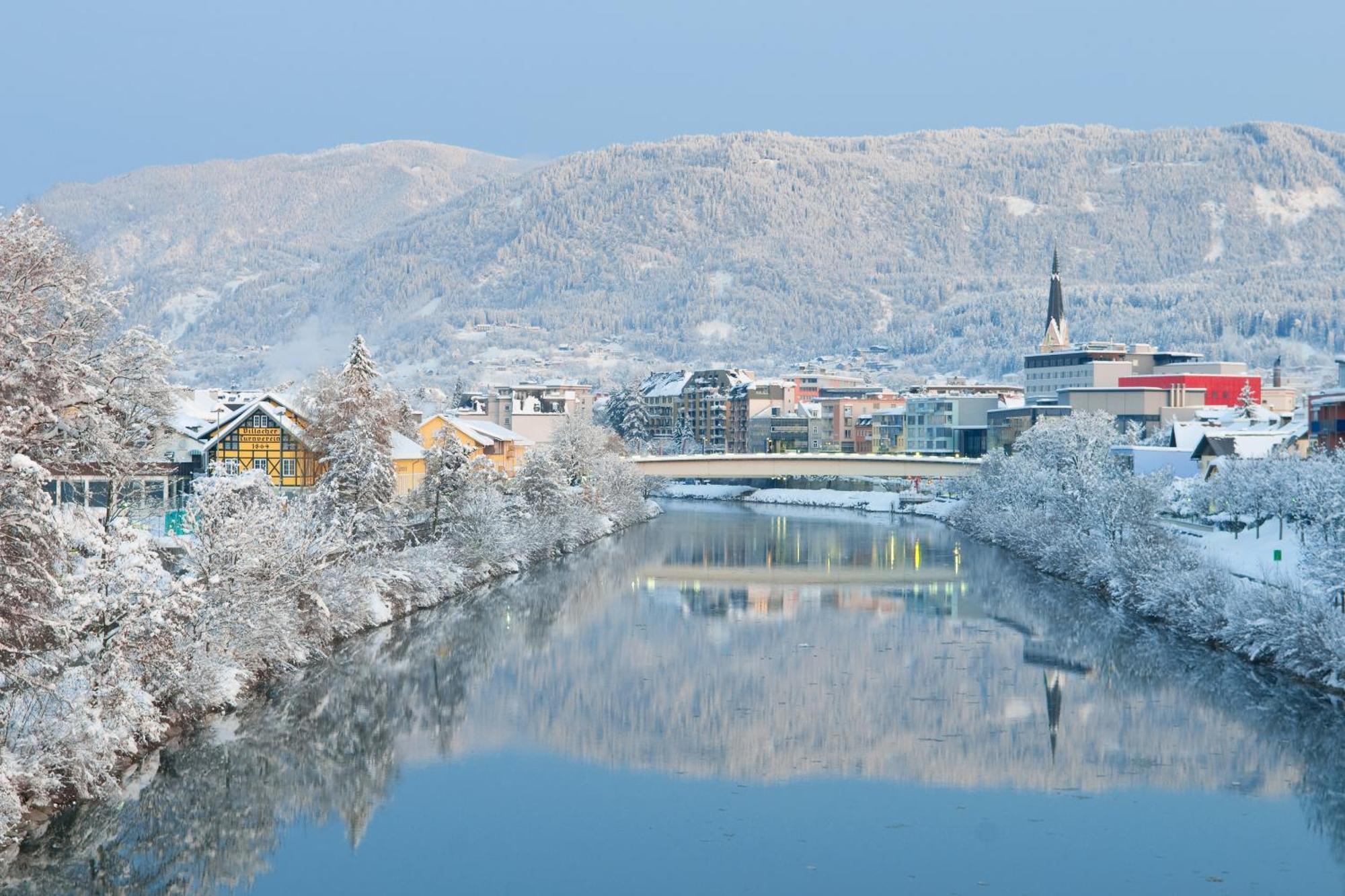 Harry'S Home Villach Hotel & Apartments Екстер'єр фото